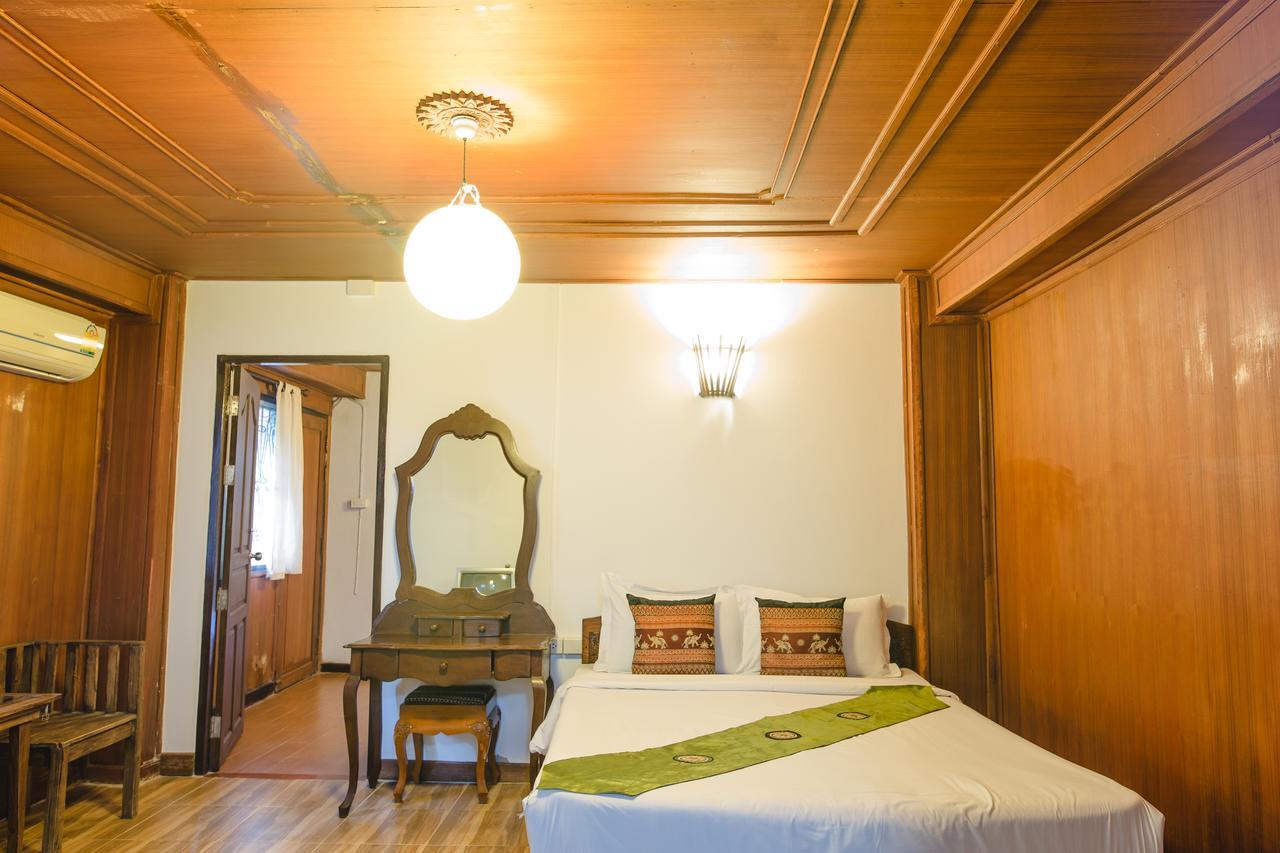 Baan Thai Resort Чиангмай Экстерьер фото