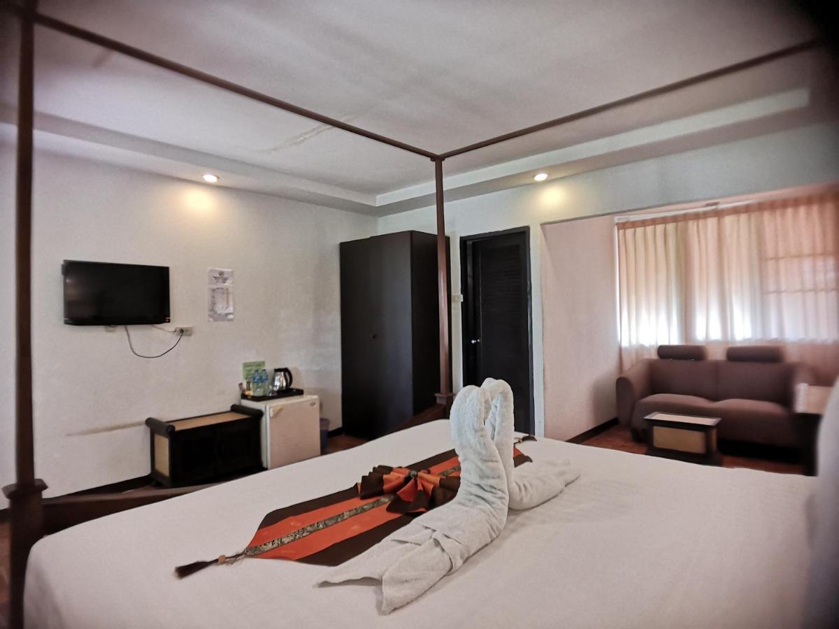 Baan Thai Resort Чиангмай Экстерьер фото